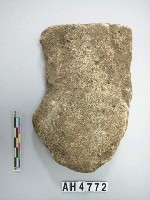 藏品(淺腰打製石斧)的圖片